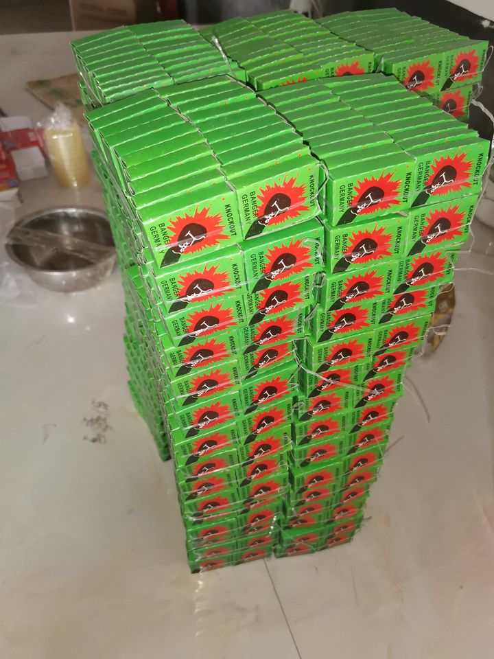 match cracker (4) match cracker (4)